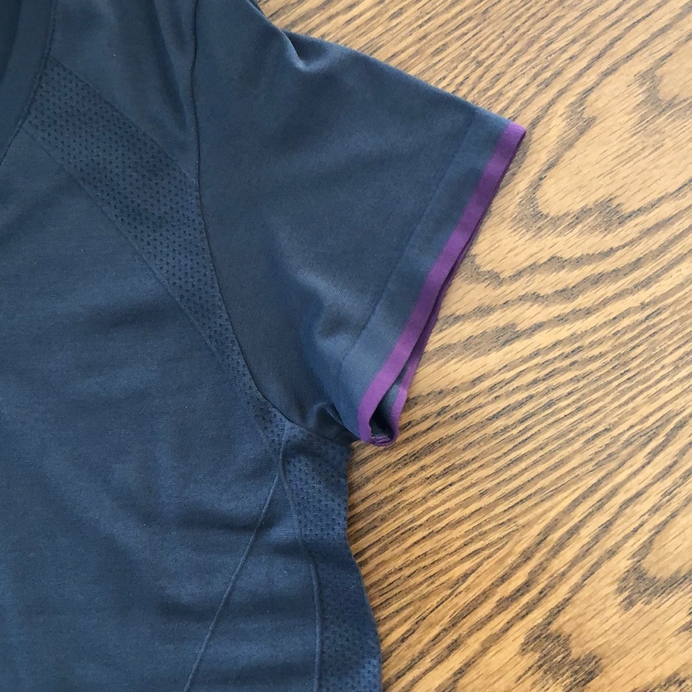 Workout tee - Picture 4 of 4